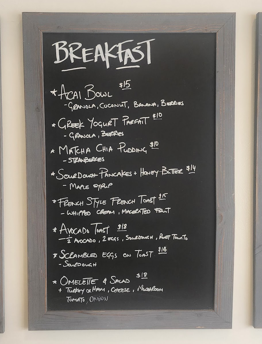 Le Frenchie Cafe - 4