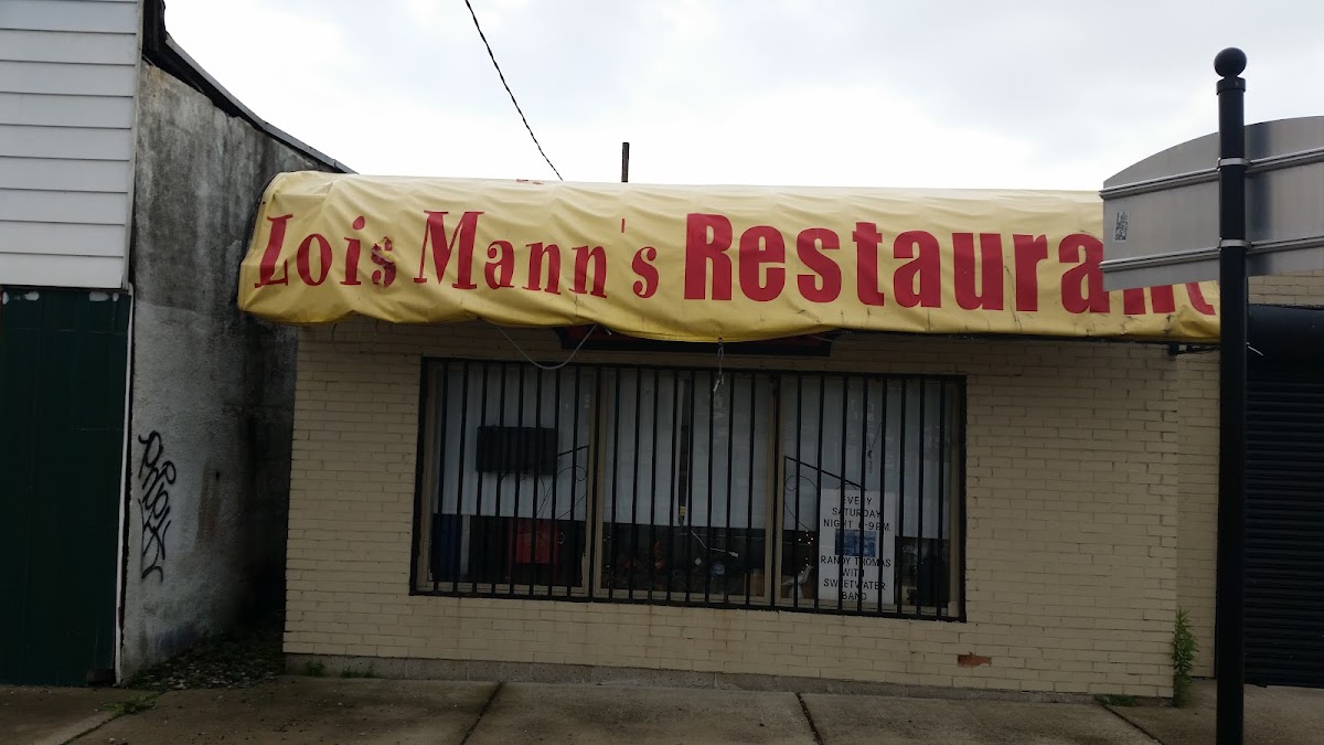 Lois Mann's Restaurant