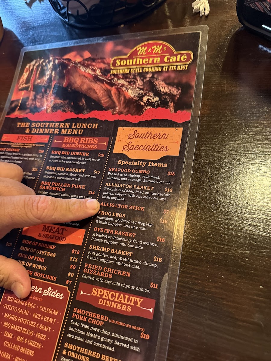 M&M's Southern Café - 10