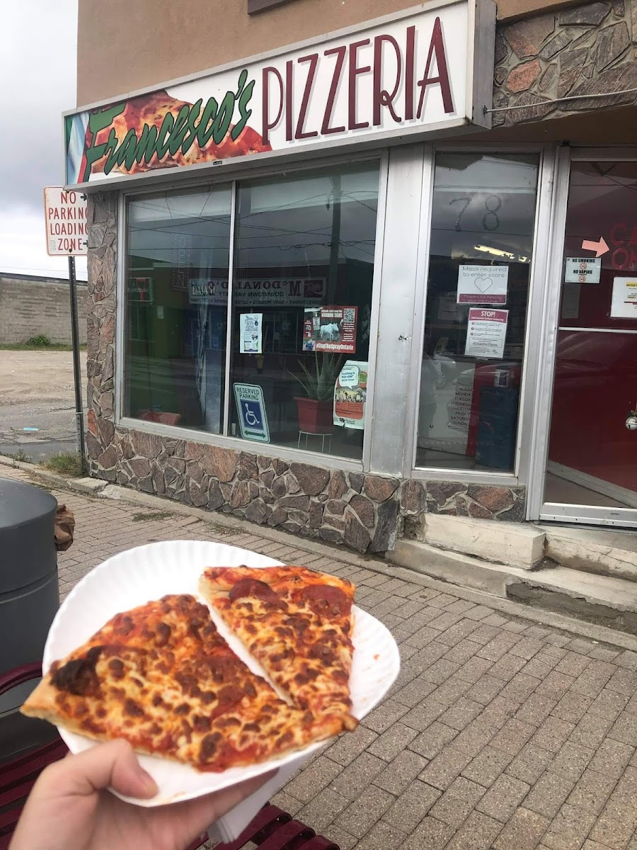 Francesco's Pizzeria