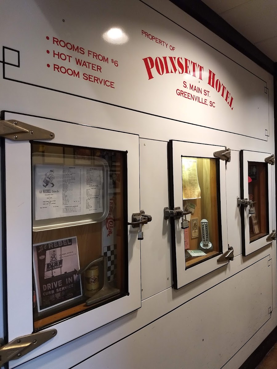 Lil Rebel Family Restaurant