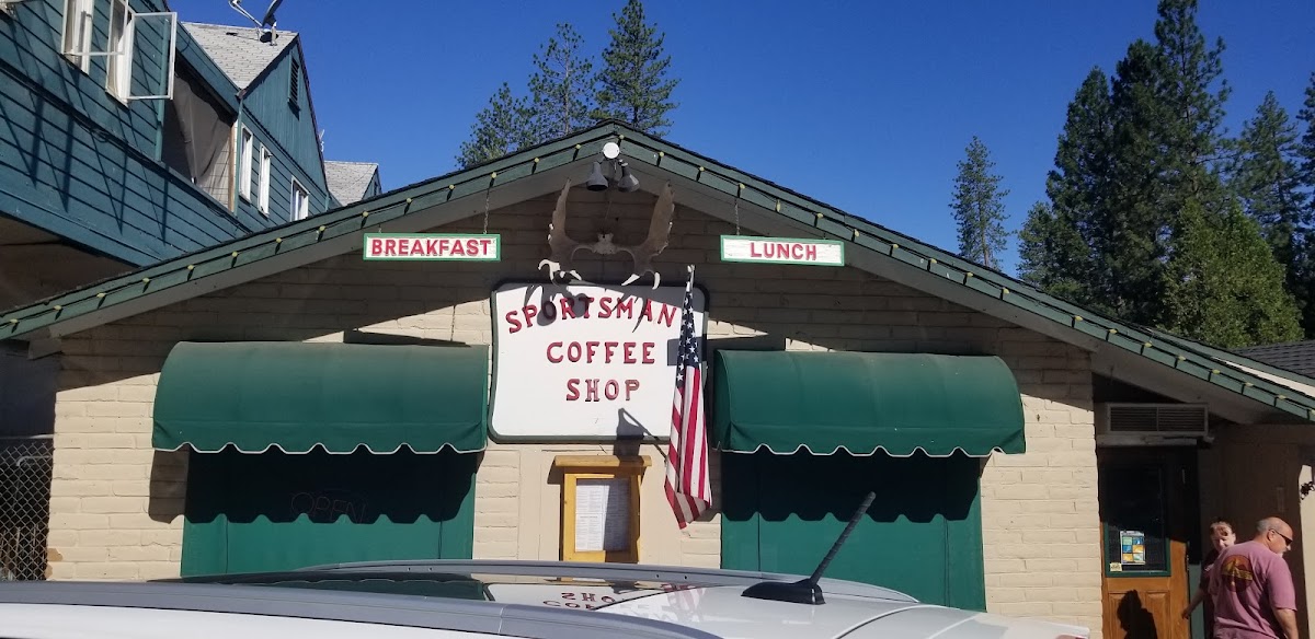 Sportsman Coffee Shop