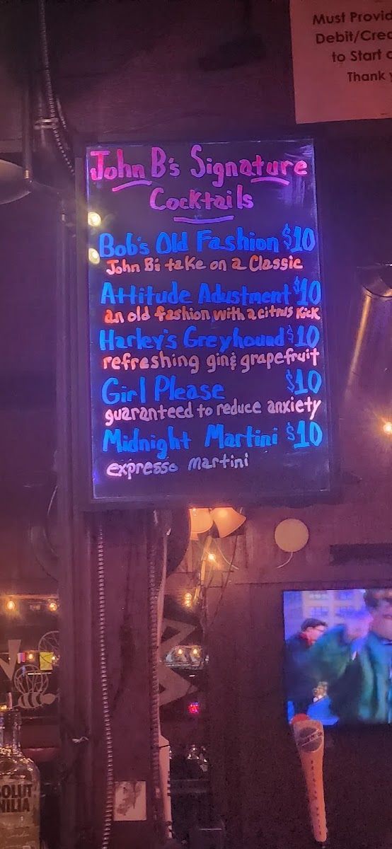 John B's Food & Spirits - 10