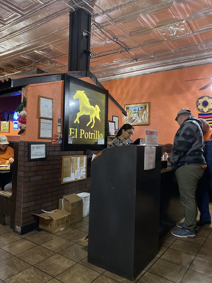 El Potrillo Mexican Restaurant