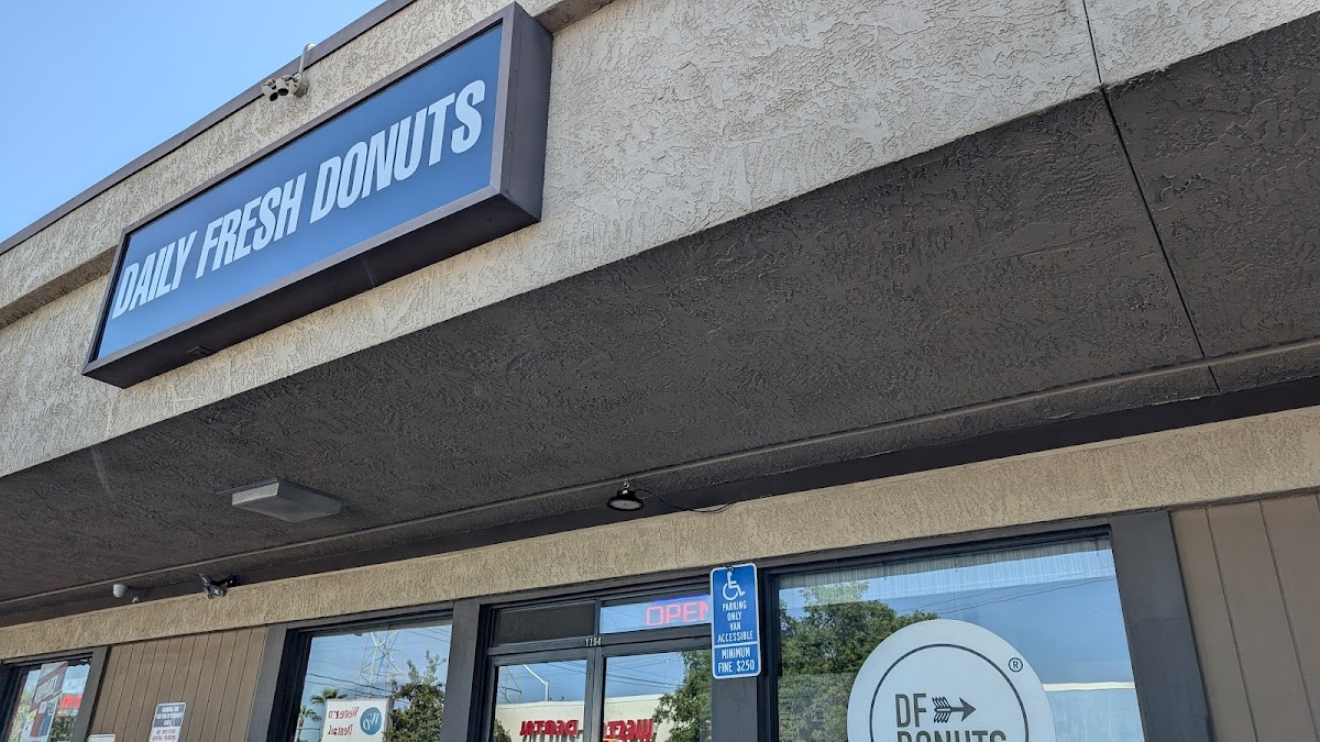 Daily Fresh Donuts