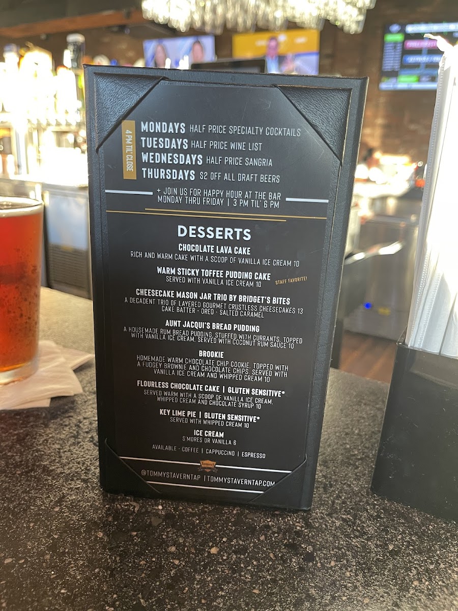 Tommys Tavern + Tap - 10