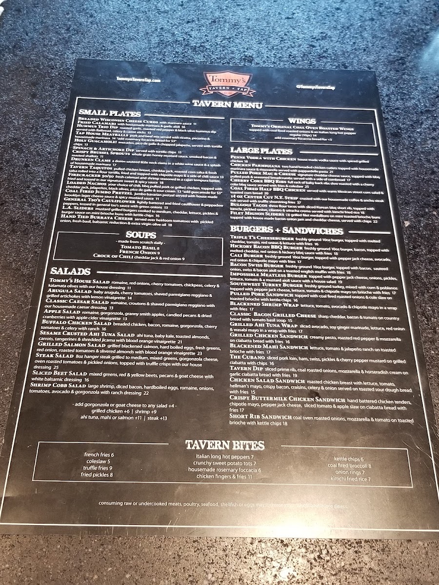 Tommys Tavern + Tap - 3