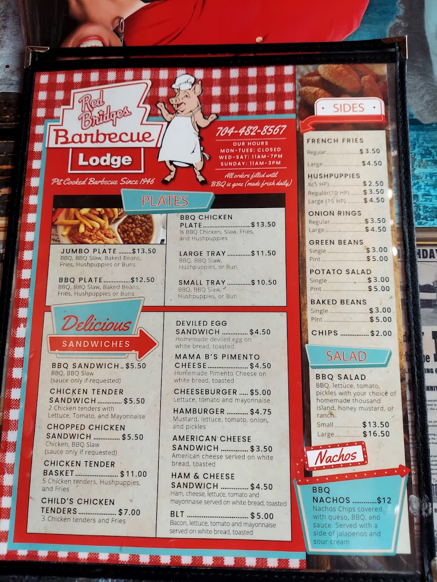 Red Bridges Barbecue Lodge - 10