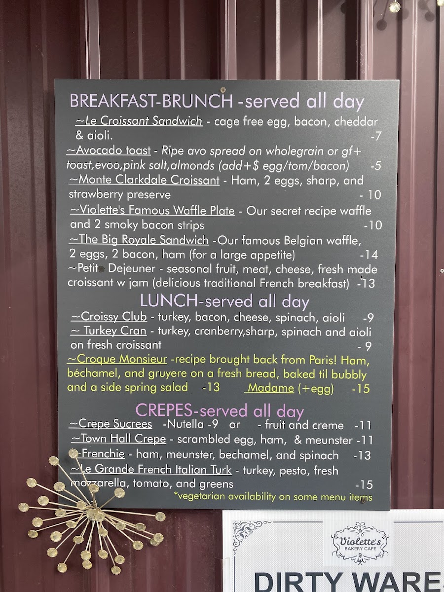 Violette's Bakery Cafe - 8