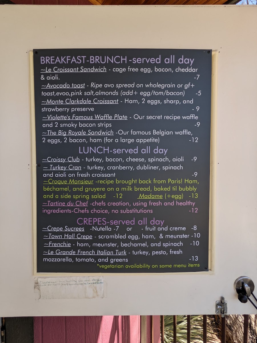 Violette's Bakery Cafe - 9