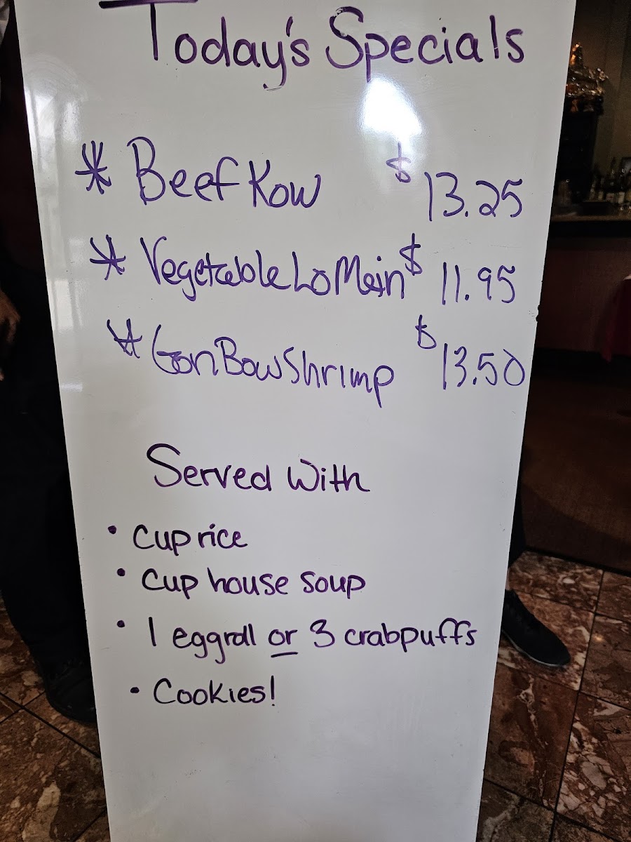 Gen Hoe Restaurant - 6