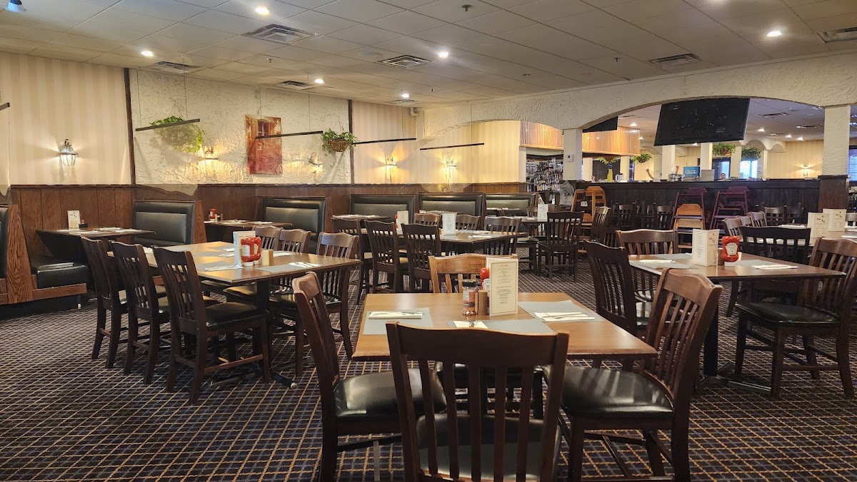 Kitty's Restaurant & Lounge