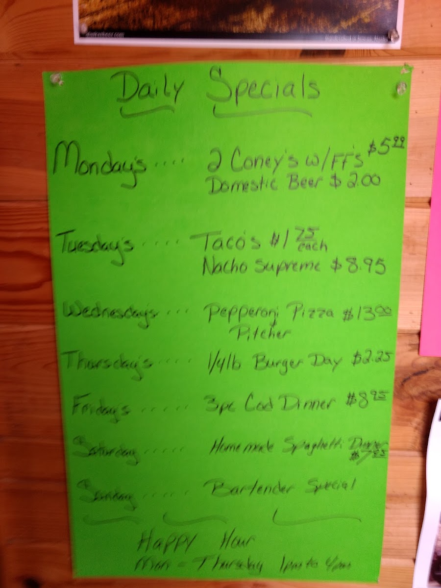 Elk Lake Bar and Grill - 9