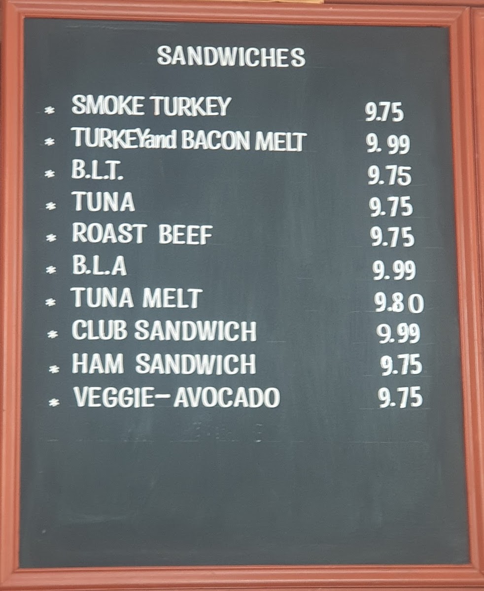 Merritt Station Cafe - 5