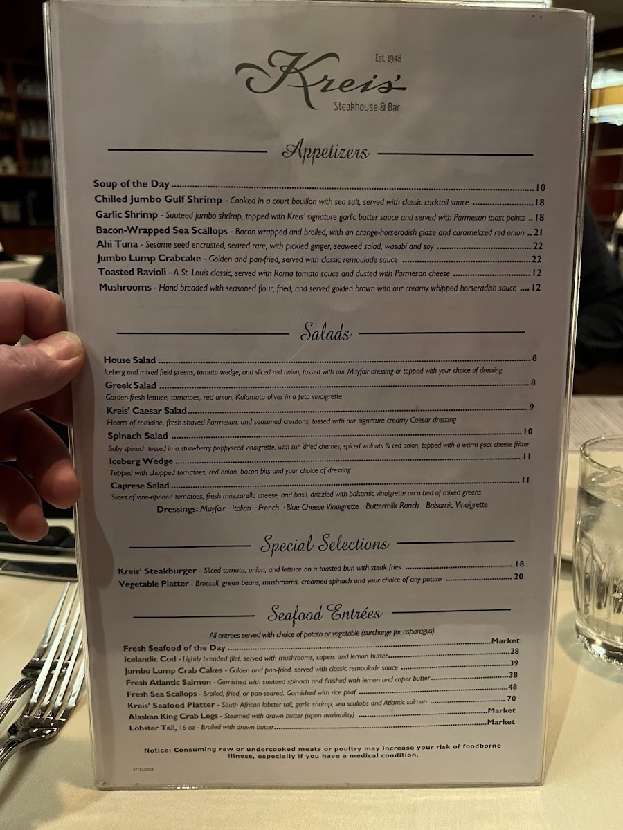 Kreis' Steakhouse & Bar - 9