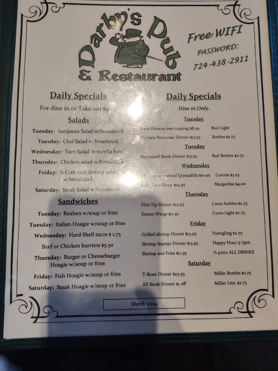 Darby's Pub & Restaurant - 3