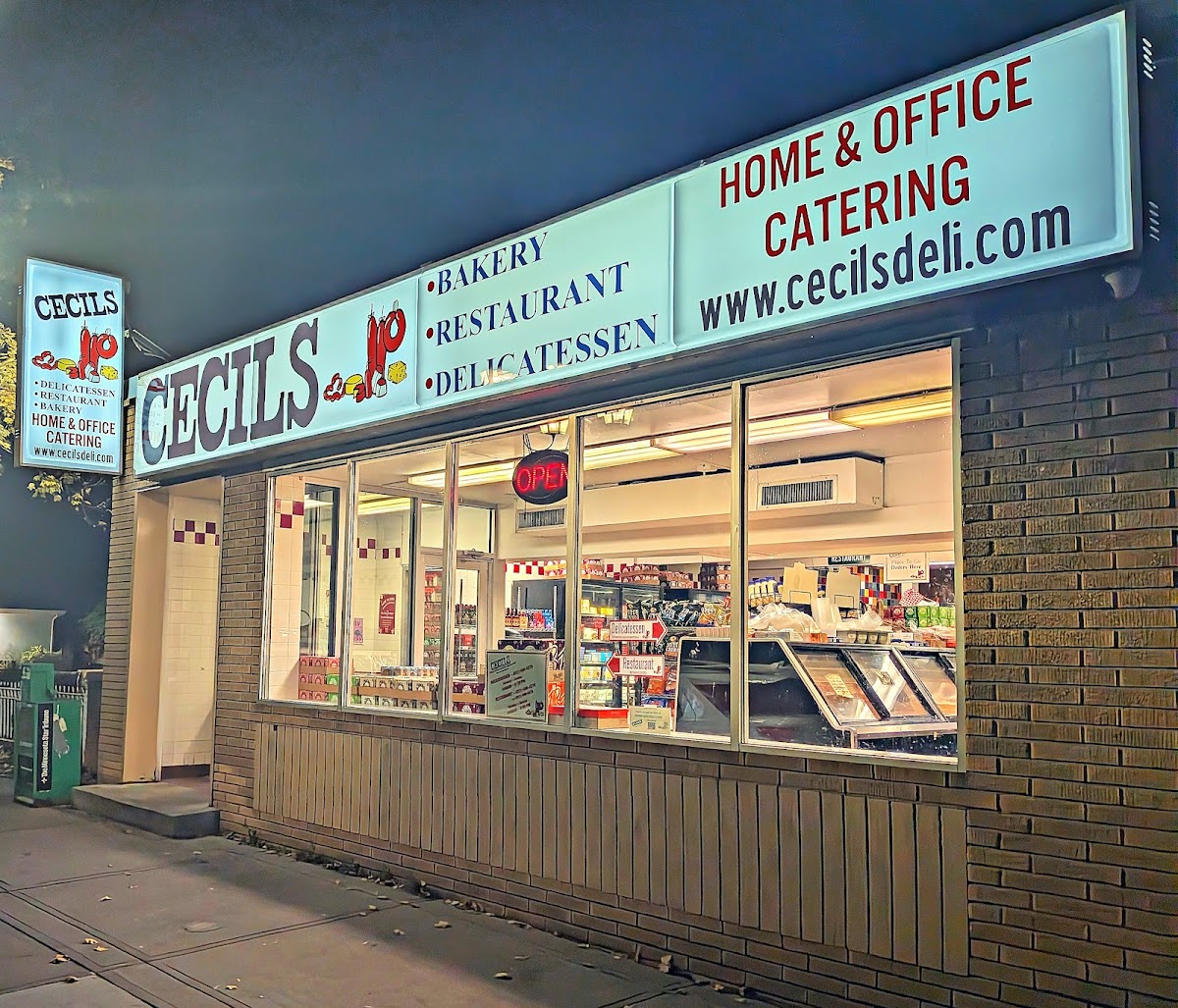 Cecil's