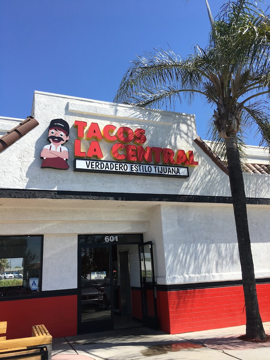 Tacos La Central