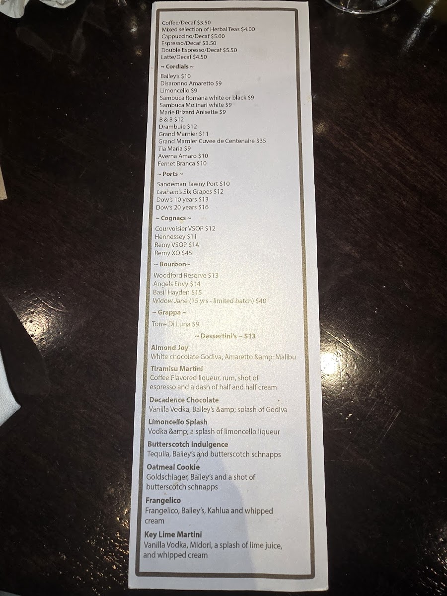 Ludal's Italian Restaurant - 3