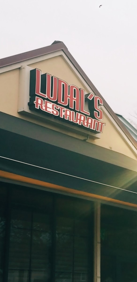 Ludal's Italian Restaurant