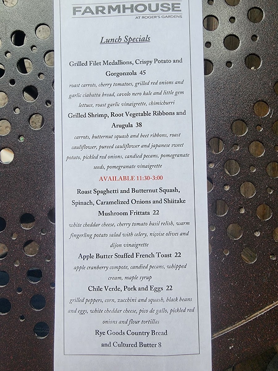 Farmhouse at Roger's Gardens - 6