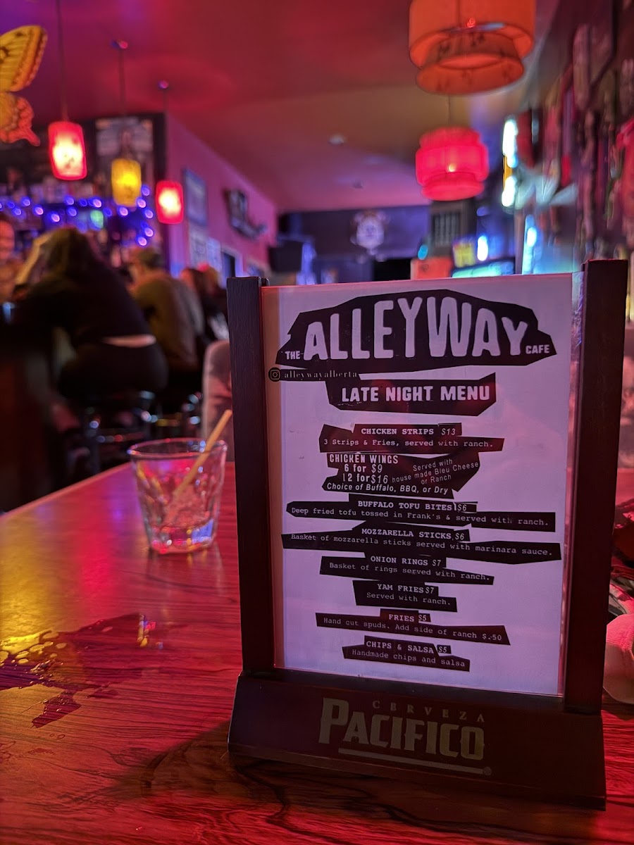 Alleyway Cafe & Bar - 6
