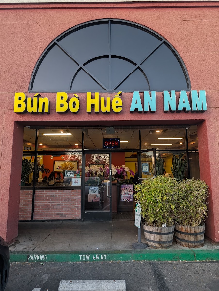 Bún Bò Huế An Nam
