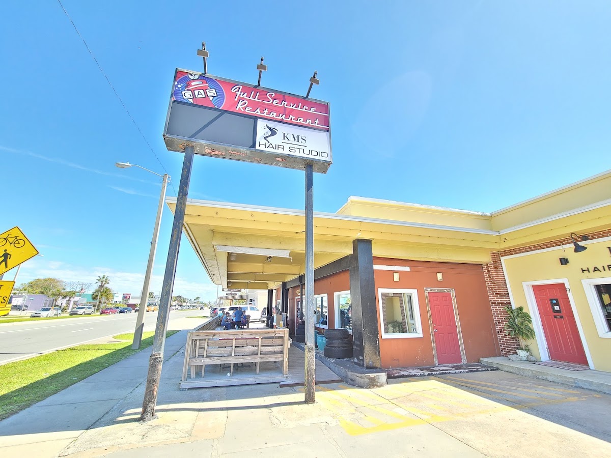 Gas Full Service Restaurant