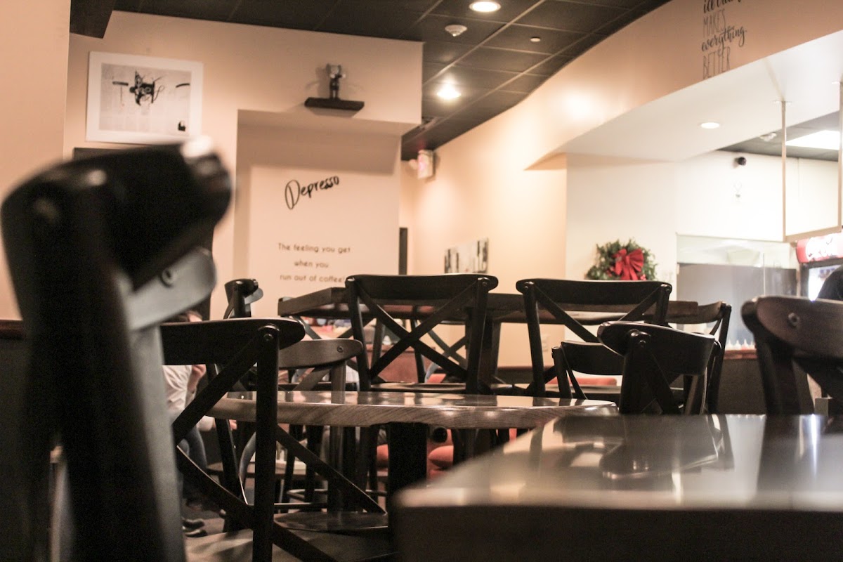 Melao Cafe & Creamery