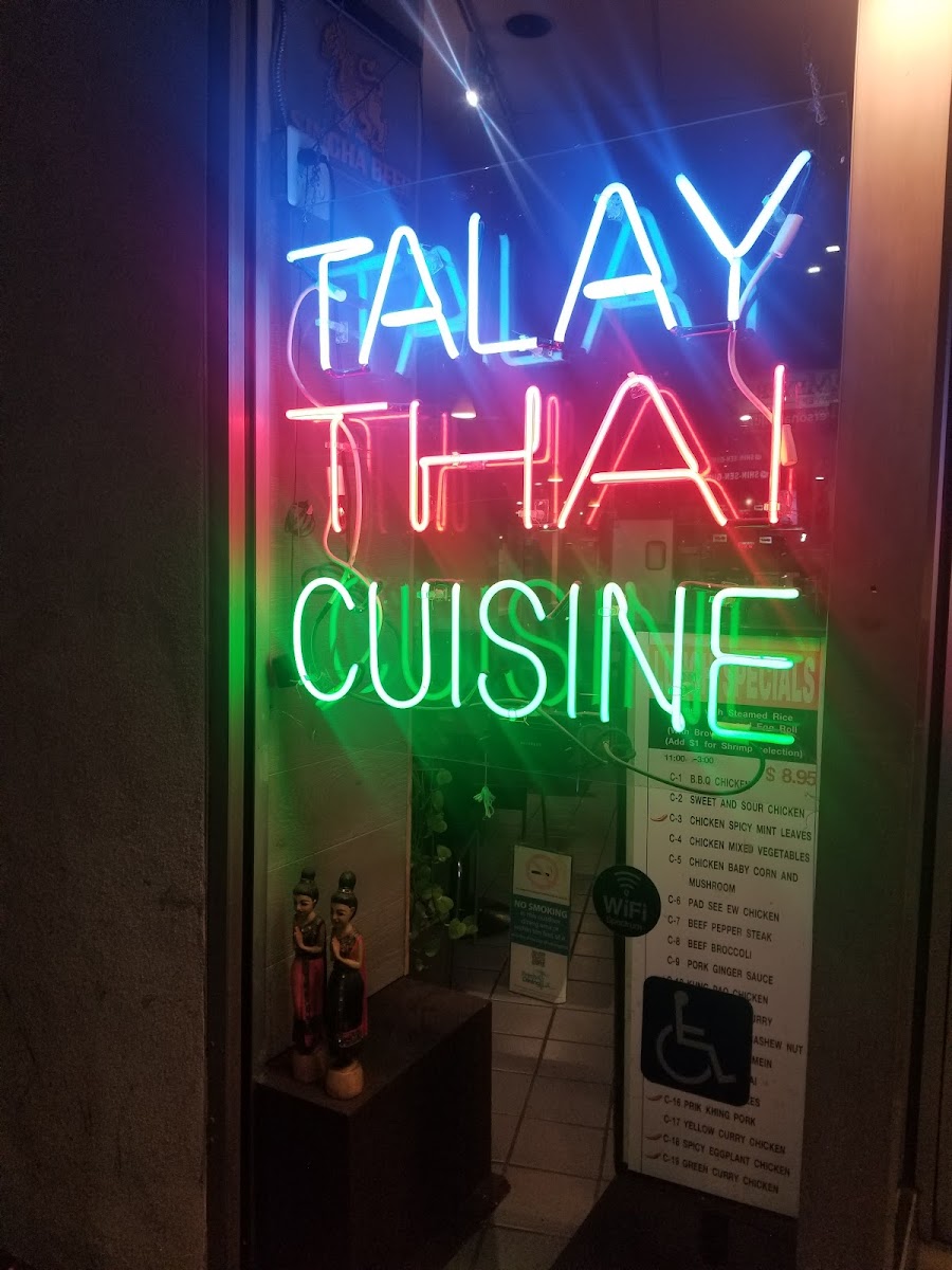 Talay Thai Restaurant - 8