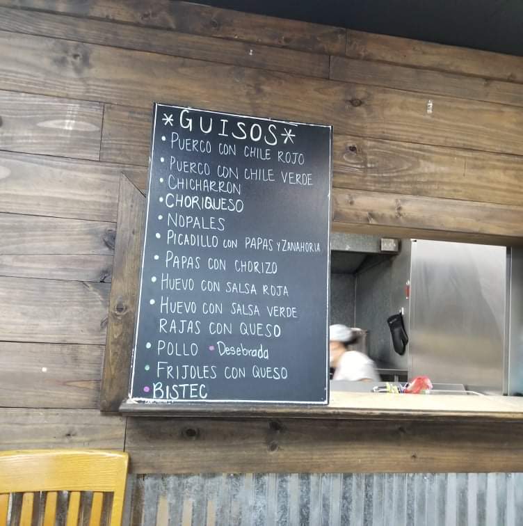 Mariana's Gorditas - 5