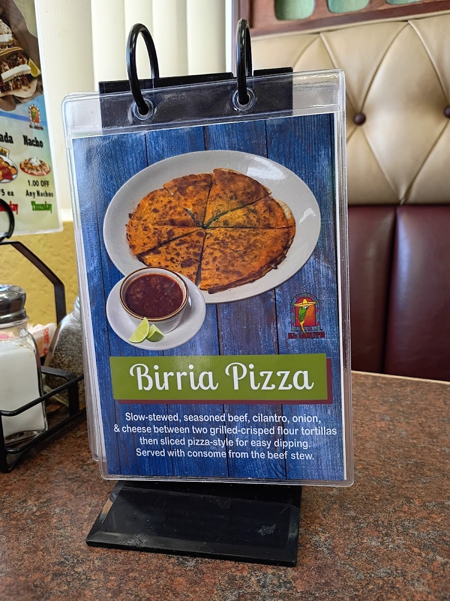 El Lorito Mexican Restaurant - 10