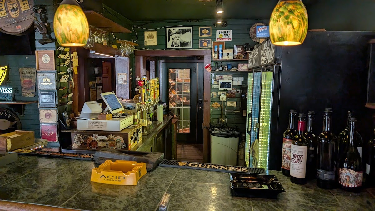 Stogies Jazz Club & Listening