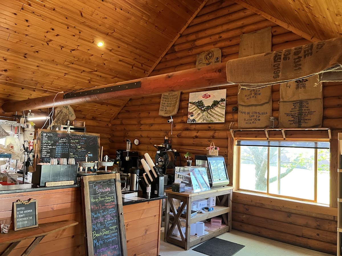 Collin's Coffees - Coffeehouse Hwy 58