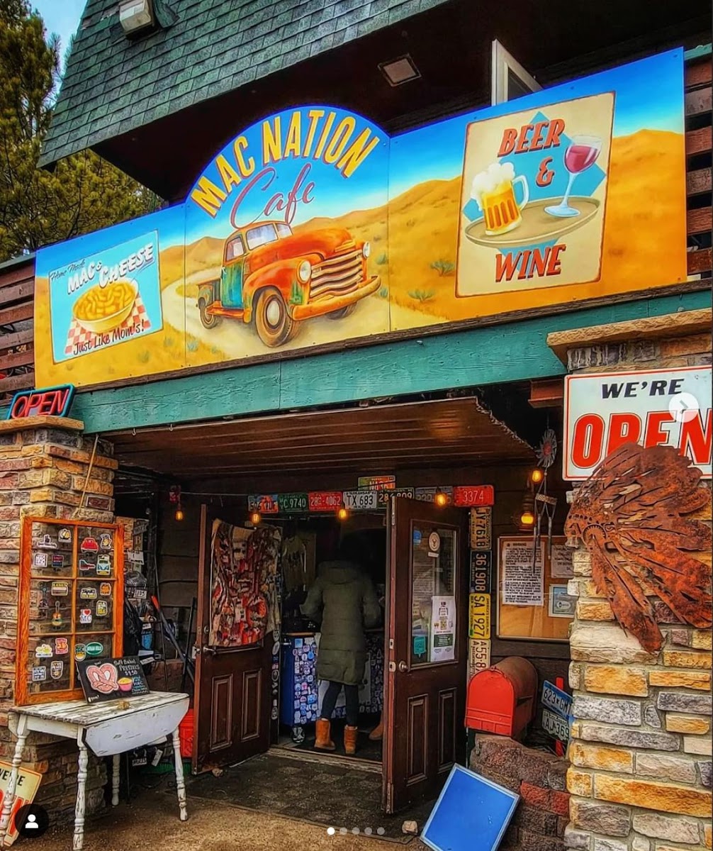 Mac Nation Cafe