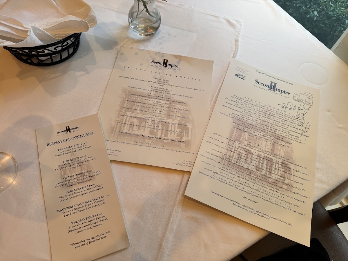 Second Empire Restaurant and Tavern - 8