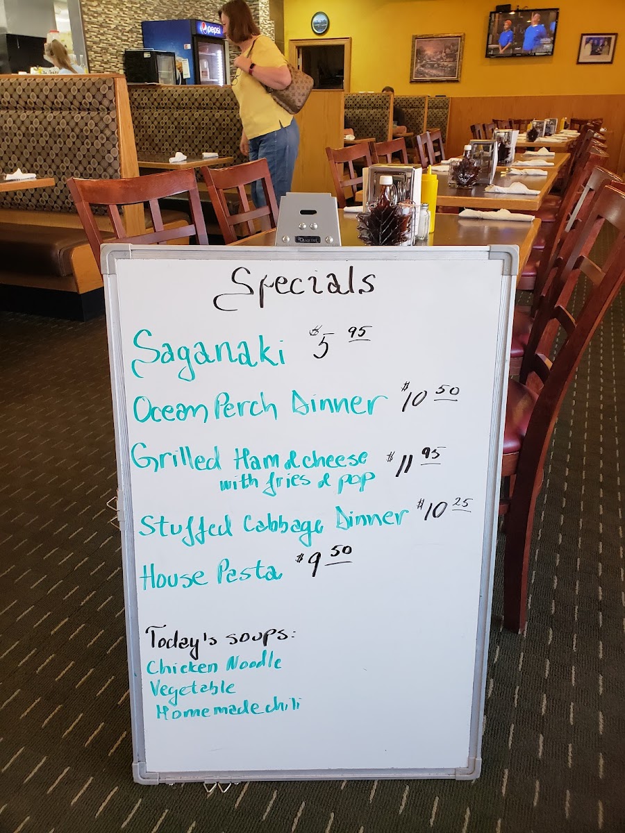 The Maple Leaf Restaurant - 8