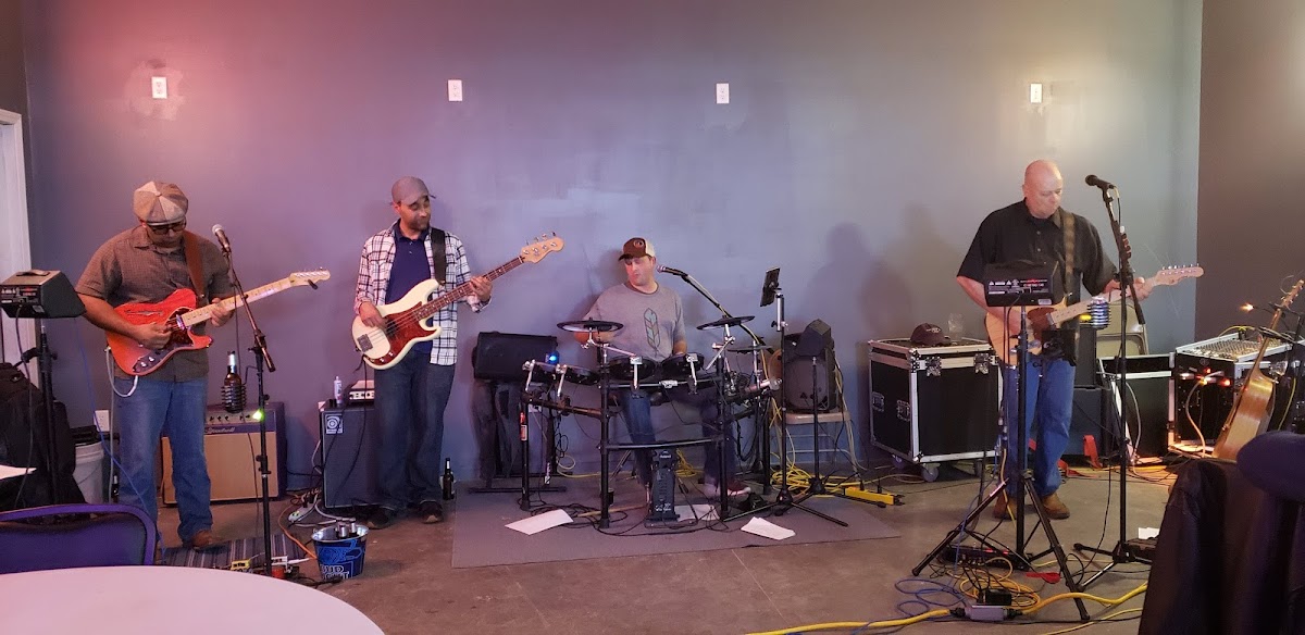 The Horseshoe Bar & Grill