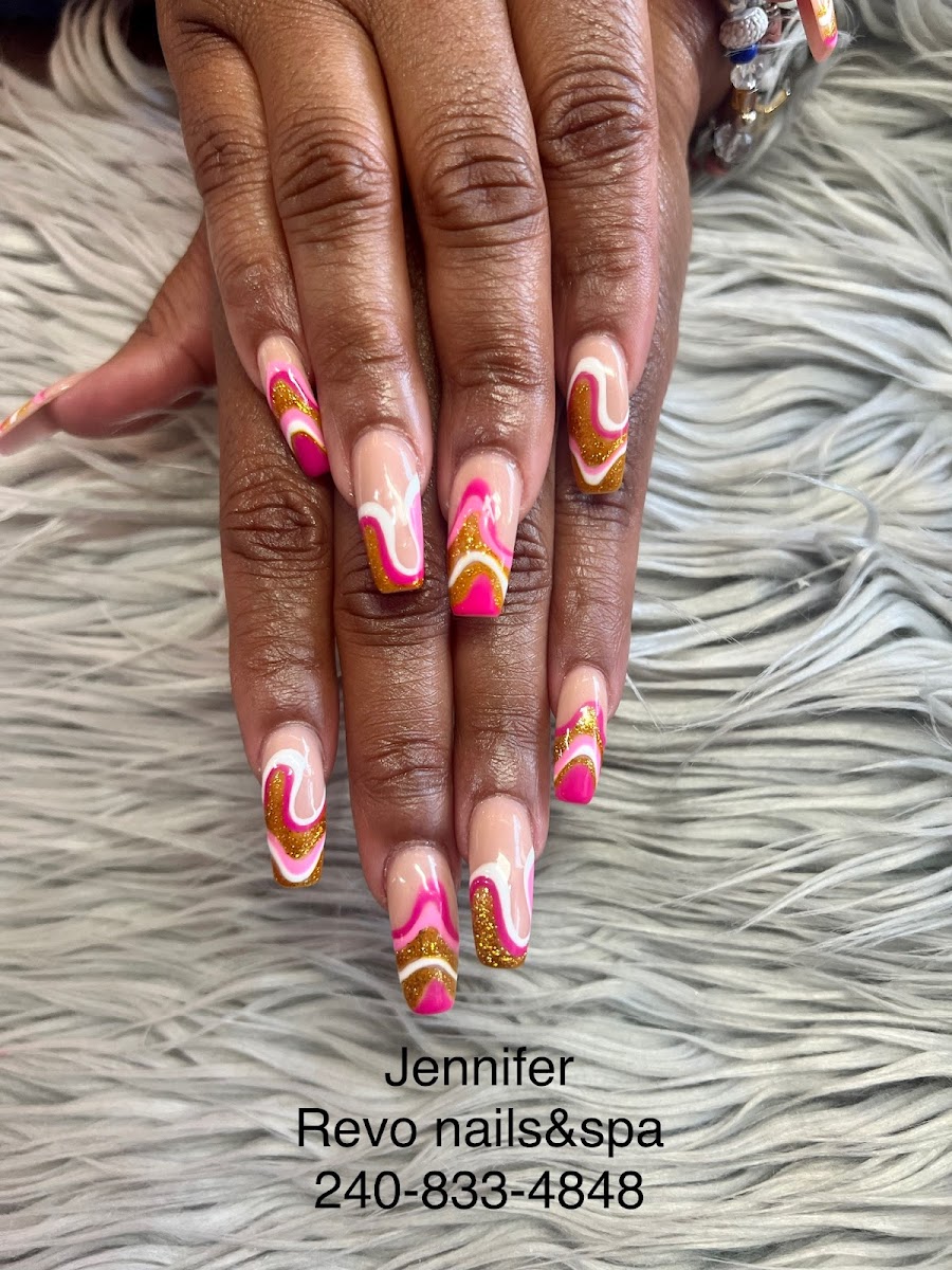 Revo Nails & Spa