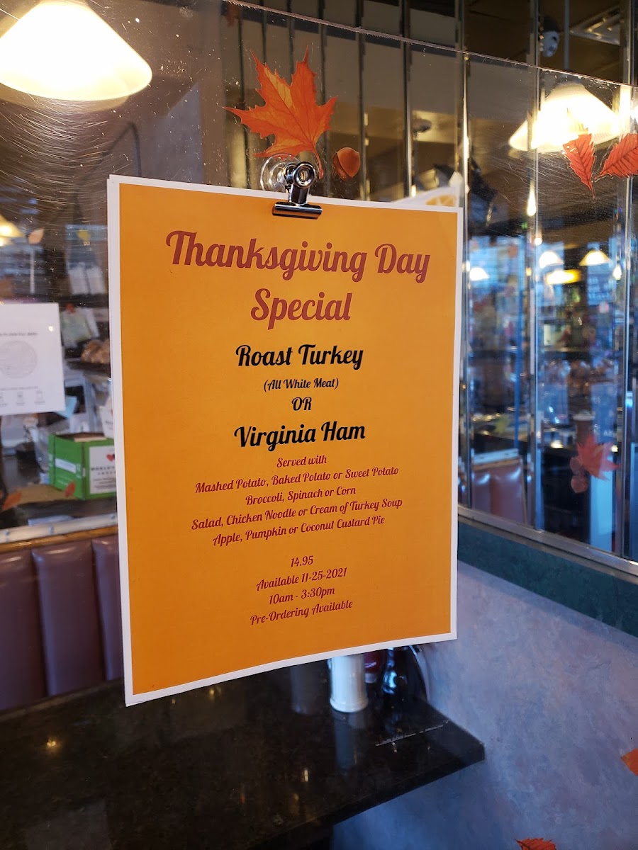 Lydig Coffee House - 8