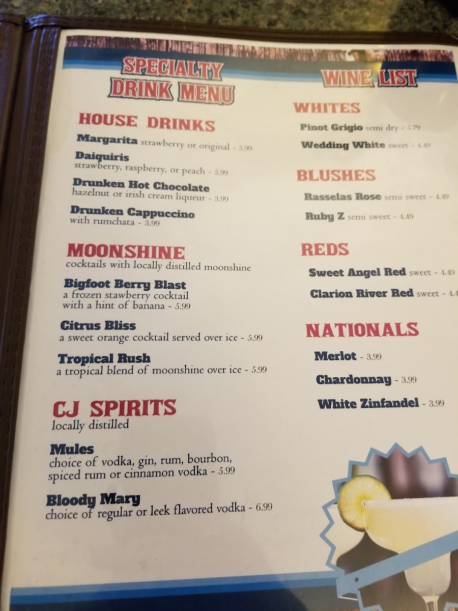 Barrel House Restaurant & Tavern - 3