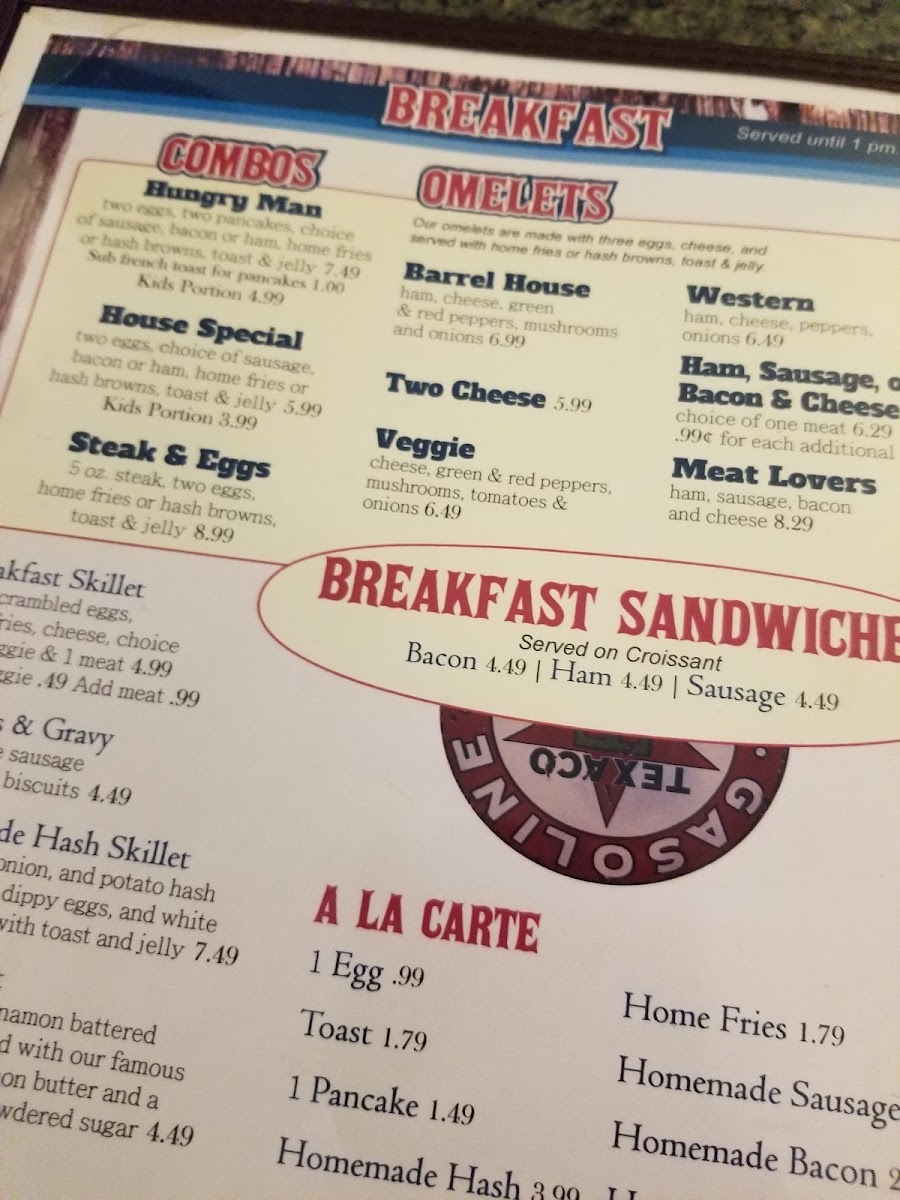 Barrel House Restaurant & Tavern - 9