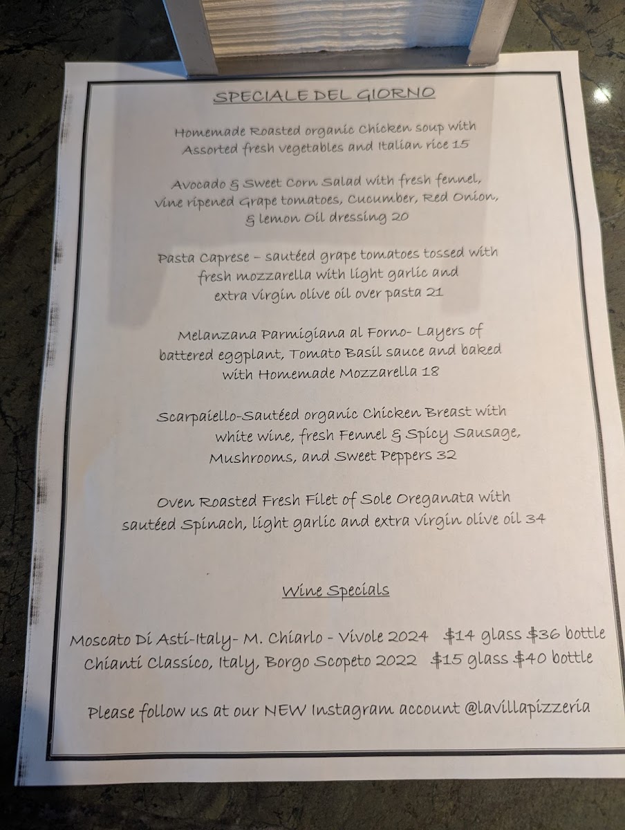 La Villa Pizzeria - 6