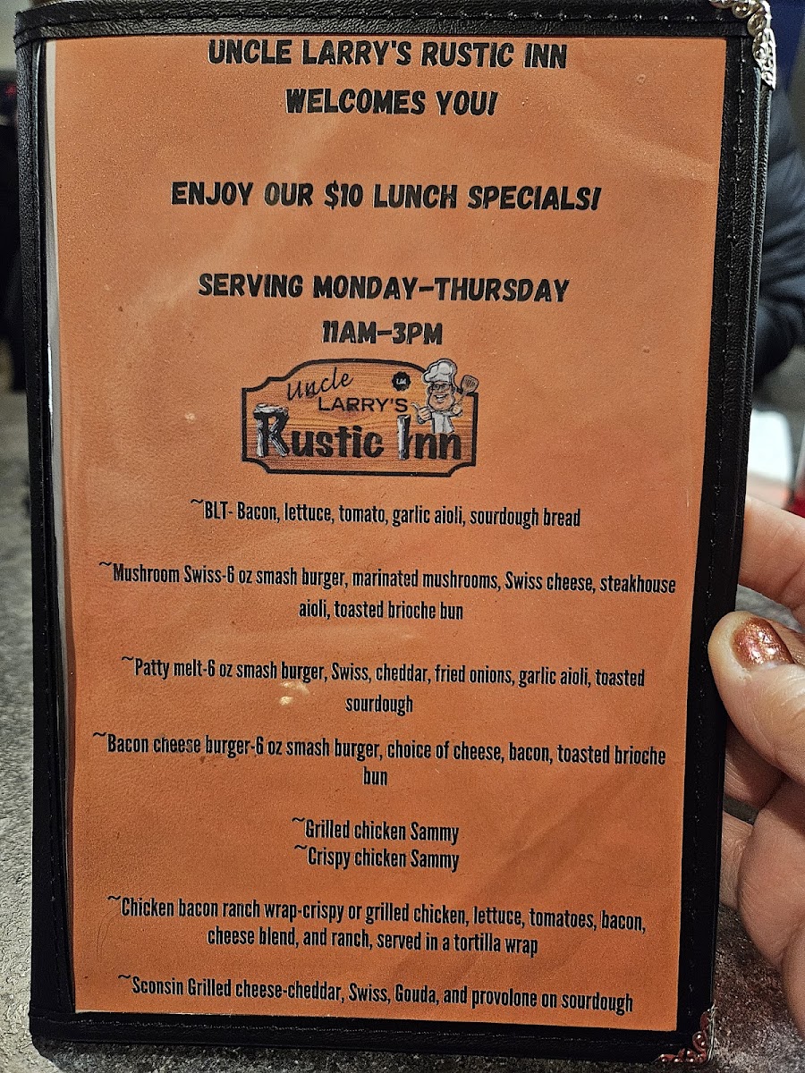 Uncle Larry’s Rustic Inn - 3