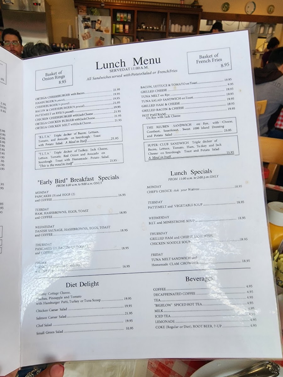 Ellen's Danish Pancake House - 2