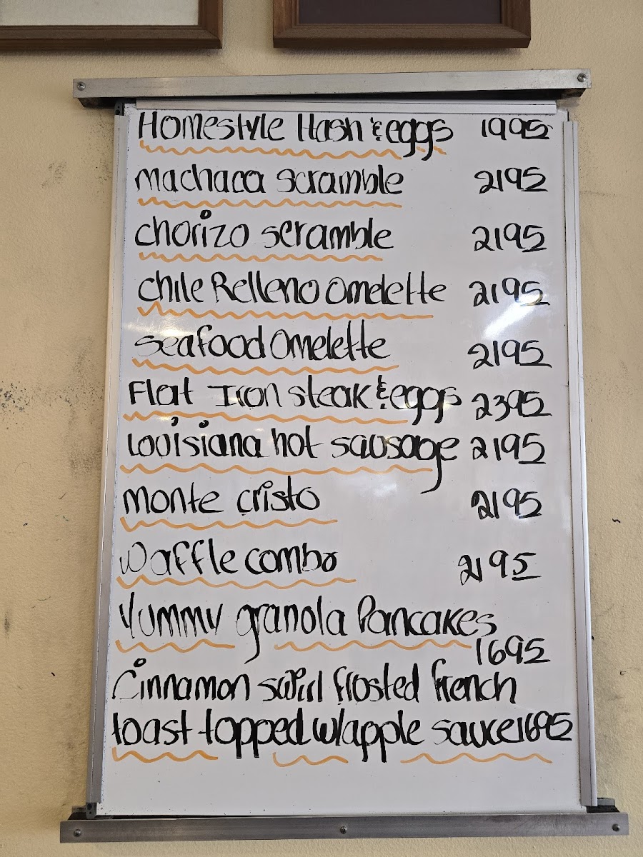 Ellen's Danish Pancake House - 6