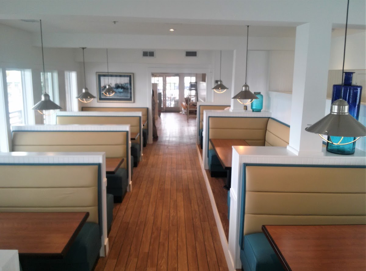 Bonito Boathouse Restaurant