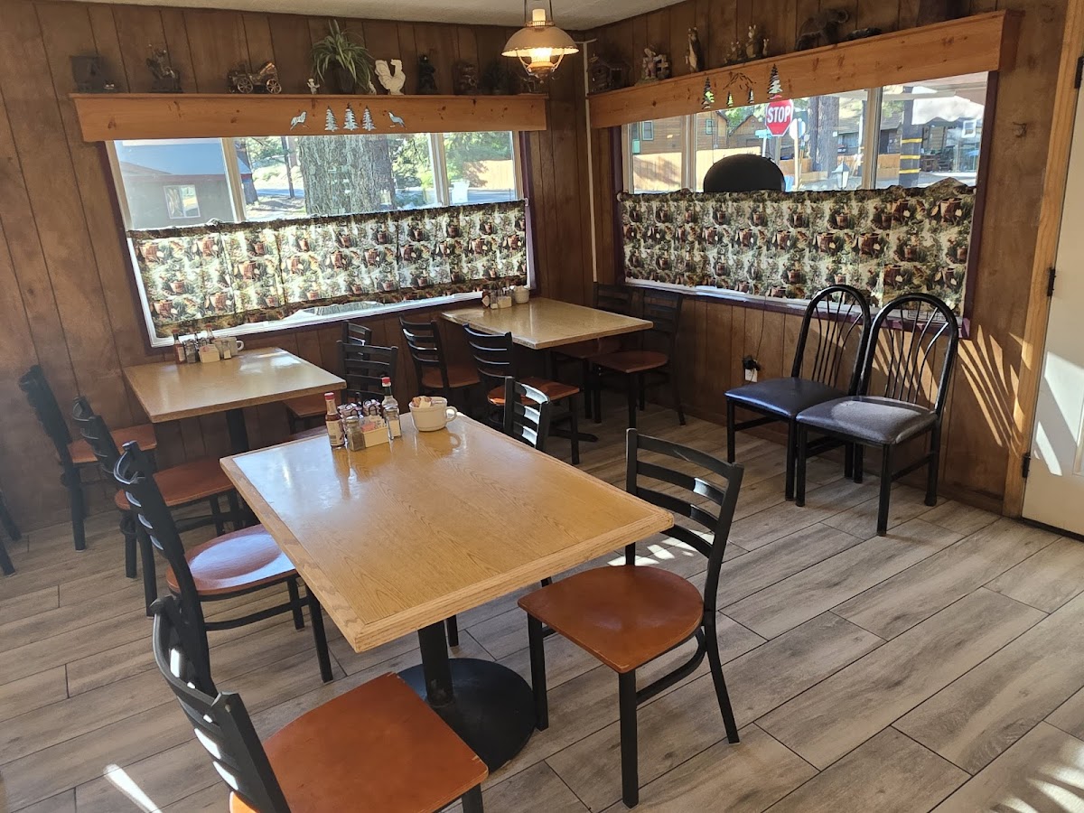 Lumberjack Cafe