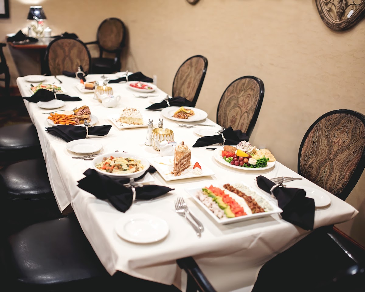 Sybill's Saint James