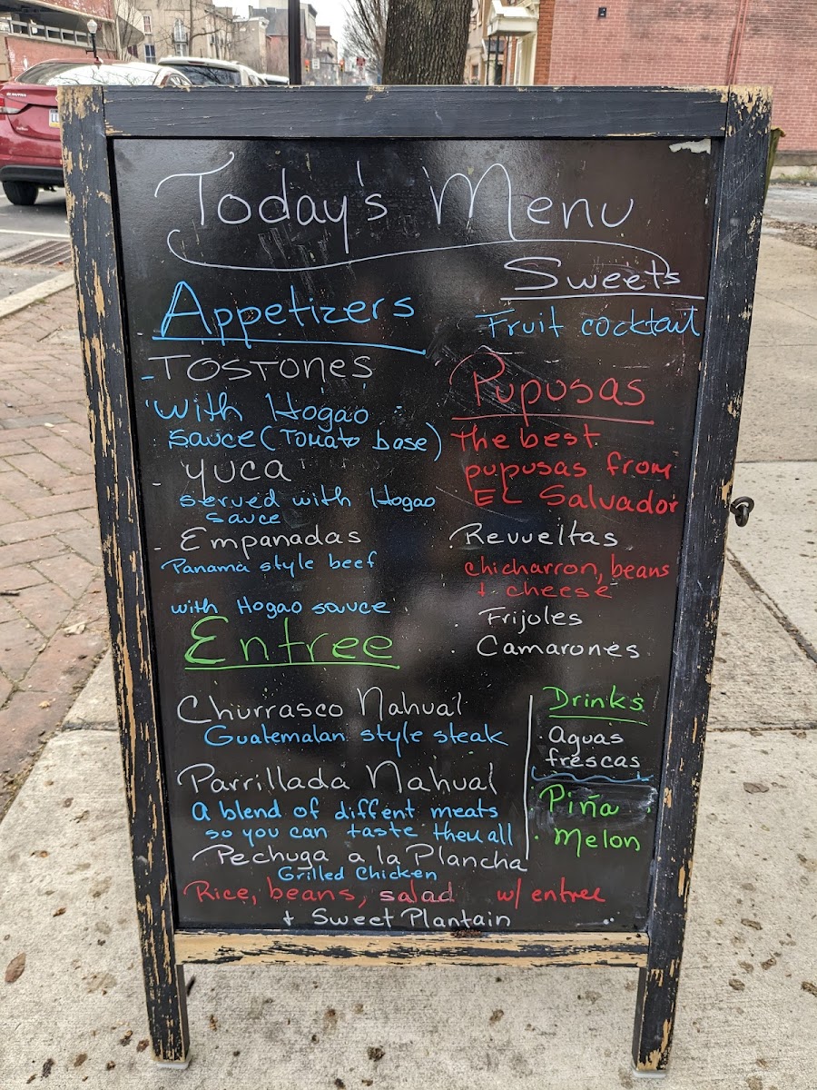 Nahual Maya Restaurant - 5